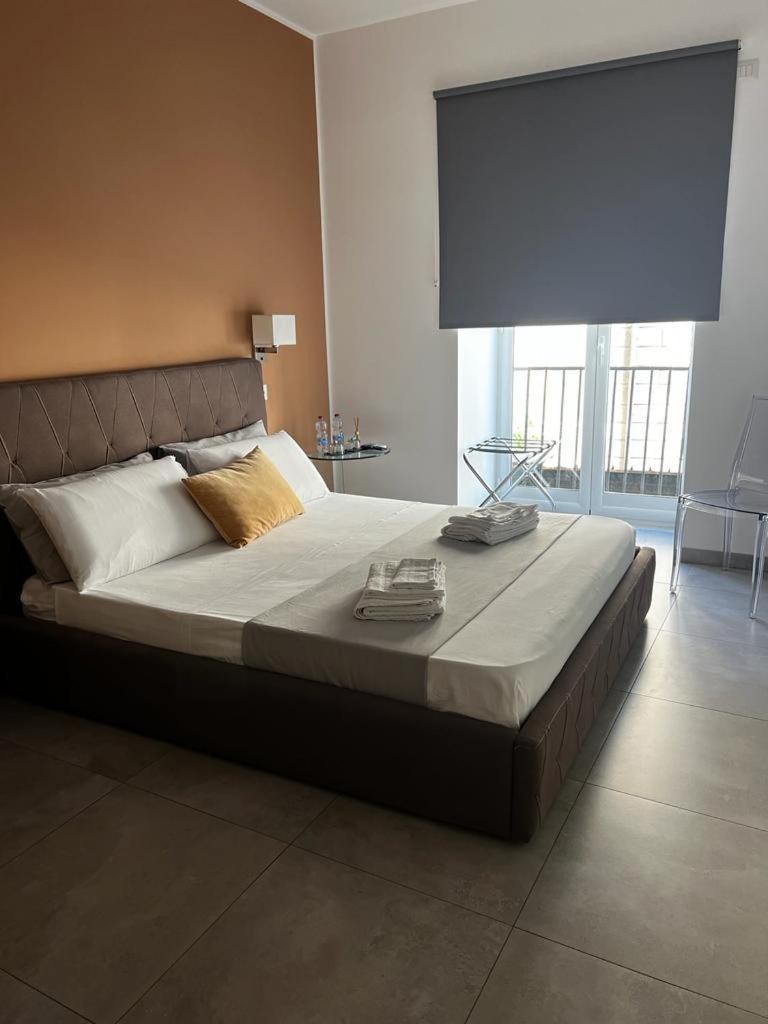 Sant'Agostino Boutique Rooms ปาแลร์โม ภายนอก รูปภาพ