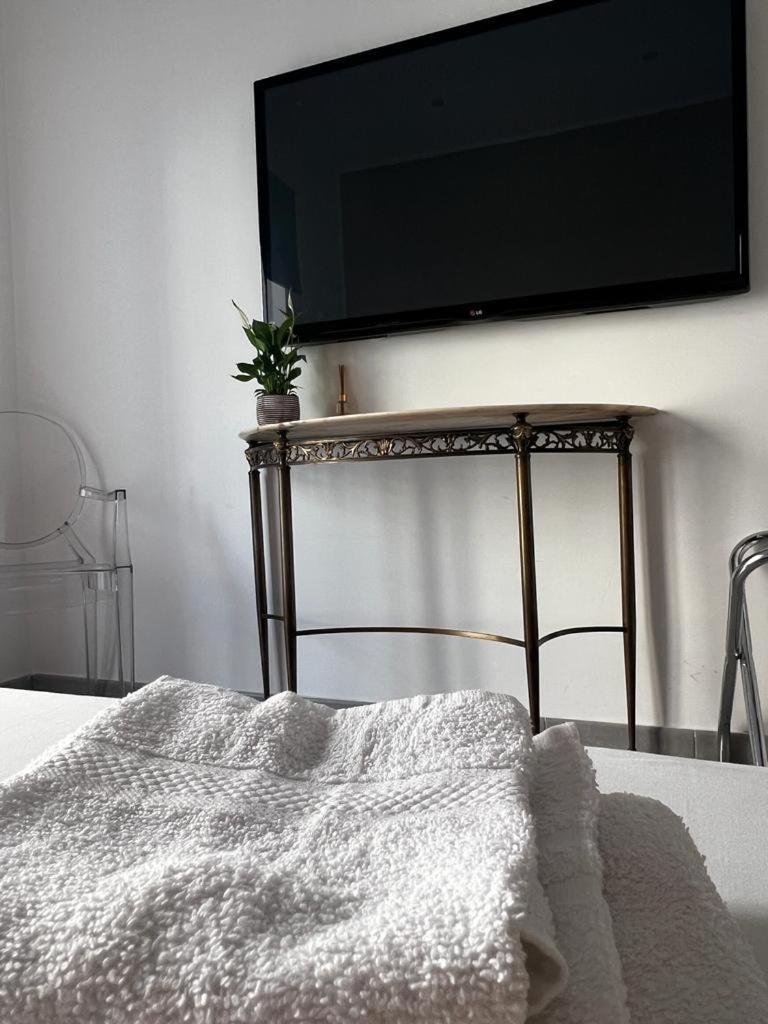 Sant'Agostino Boutique Rooms ปาแลร์โม ภายนอก รูปภาพ
