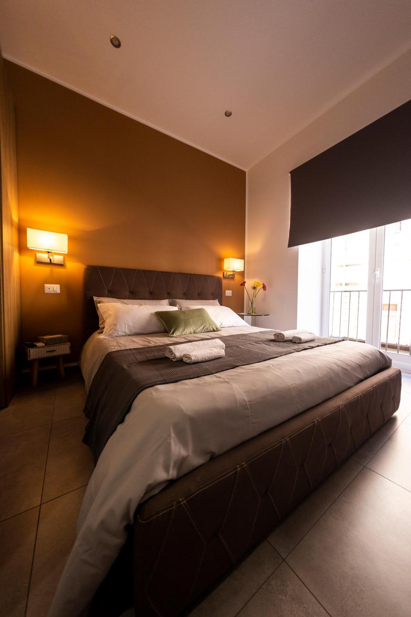 Sant'Agostino Boutique Rooms ปาแลร์โม ภายนอก รูปภาพ